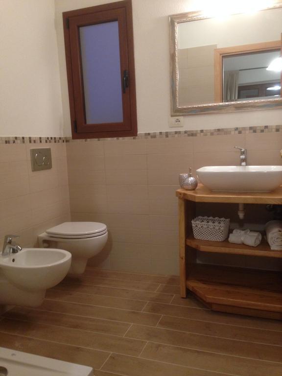 Il Giardino Di Daniela Bed & Breakfast San Teodoro  Exterior foto